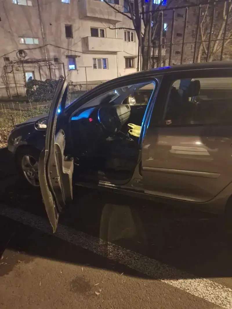 Lucrare de deblocare auto
